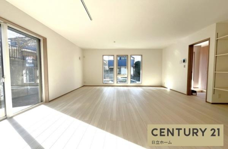 �_�ސ쌧���l�s��攒�S��1���ڂ̐V�z��ˌ��Ẵ��r���O