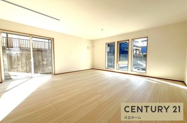 �_�ސ쌧���l�s��攒�S��1���ڂ̐V�z��ˌ��Ẵ��r���O