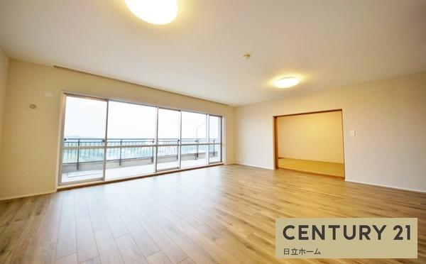 �_�ސ쌧���l�s�ۓy�P�J�捡�䒬�̒��Ã}���V�����̃��r���O