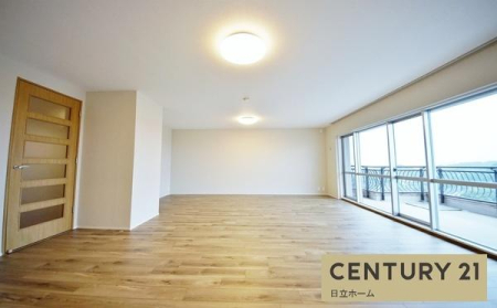 �_�ސ쌧���l�s�ۓy�P�J�捡�䒬�̒��Ã}���V�����̃��r���O