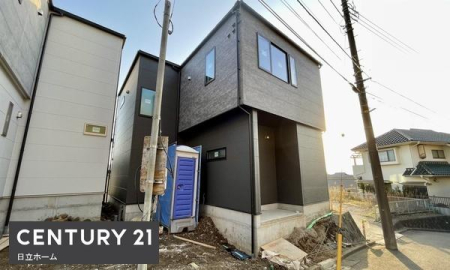 �_�ސ쌧���l�s�`���ڂ��J1���ڂ̐V�z��ˌ��Ă̑O�ʓ��H�܂ތ��n�ʐ^