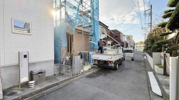 �_�ސ쌧����s���x2���ڂ̐V�z��ˌ��Ă̌��n�O�ώʐ^