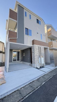 �_�ސ쌧���s�����扤�T����8���ڂ̐V�z��ˌ��Ă̌��n�O�ώʐ^