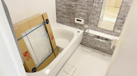 �_�ސ쌧���l�s���Z�c��2���ڂ̐V�z��ˌ��Ă̗���