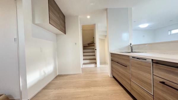 �_�ސ쌧���l�s���Z�c��2���ڂ̐V�z��ˌ��ẴL�b�`��