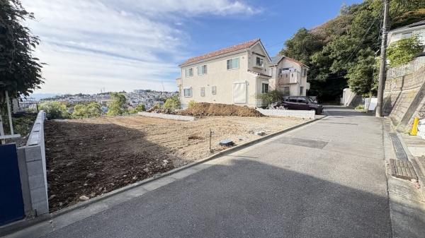 �_�ސ쌧���s������׎R4���ڂ̐V�z��ˌ��Ă̂��̑����n