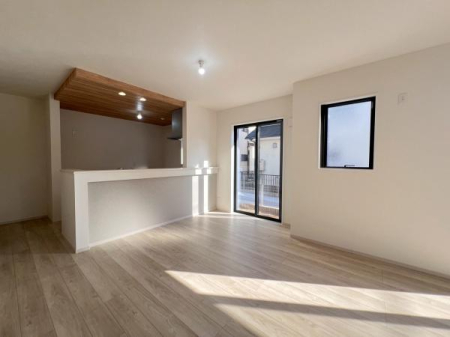 �_�ސ쌧���l�s�t��ޗǒ��̐V�z��ˌ��Ẵ��r���O