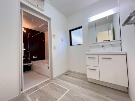 �_�ސ쌧���l�s�t��ޗǒ��̐V�z��ˌ��Ă̐��ʑ�E���ʏ�