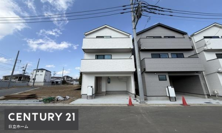 �_�ސ쌧���l�s�_�ސ�����ʂ̐V�z��ˌ��Ă̑O�ʓ��H�܂ތ��n�ʐ^