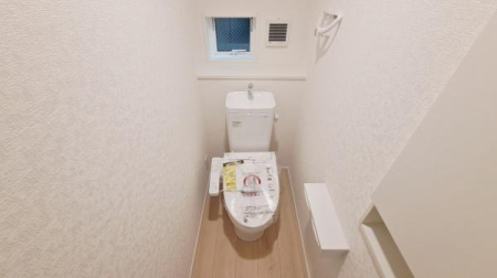 �_�ސ쌧���l�s�˒ˋ於�����̐V�z��ˌ��Ẵg�C��