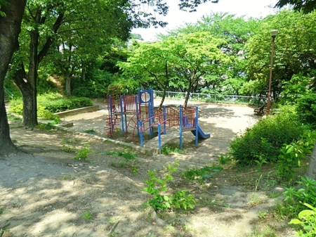�_�ސ쌧���l�s�΋攒�R4���ڂ̓y�n�̎��ӊ�
