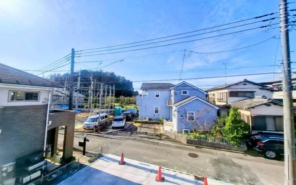 �_�ސ쌧���l�s���a�򒆉���2���ڂ̐V�z��ˌ��Ă̏Z�˂���̒��]�ʐ^