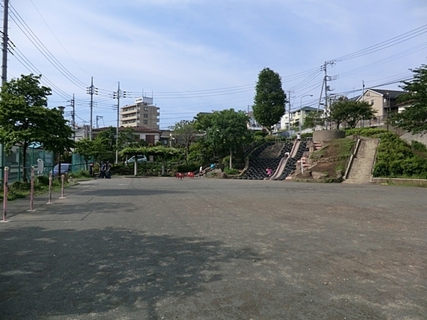 �_�ސ쌧���l�s���捡�h���̒��È�ˌ��Ă̎��ӊ�