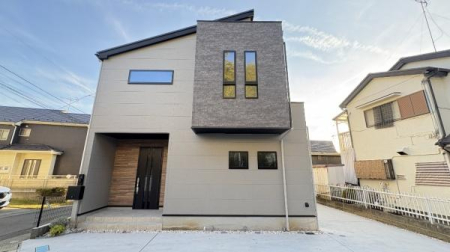 �_�ސ쌧���s��������P�u6���ڂ̐V�z��ˌ��Ă̌��n�O�ώʐ^