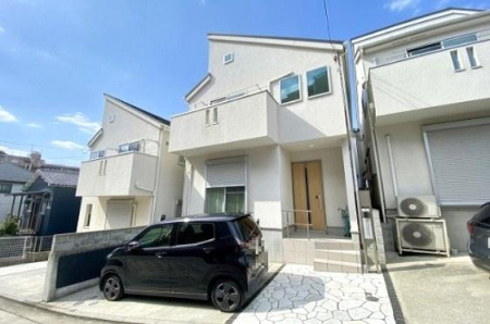 �_�ސ쌧���l�s���搼�|�V�ۂ̒��È�ˌ��Ă̑O�ʓ��H�܂ތ��n�ʐ^