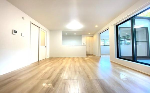 �_�ސ쌧���l�s����{�q�����̒��È�ˌ��Ẵ��r���O