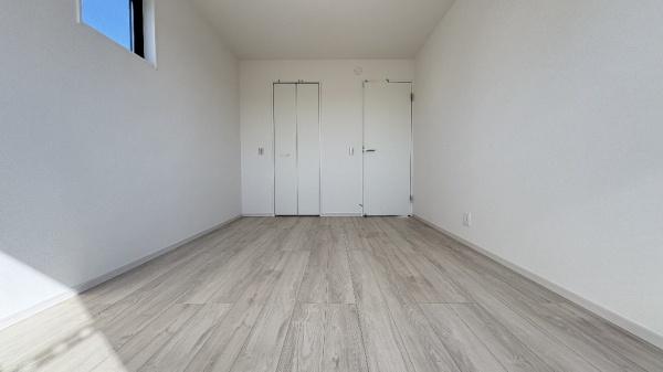 �_�ސ쌧���s�����捂��5���ڂ̐V�z��ˌ��Ă̗m��