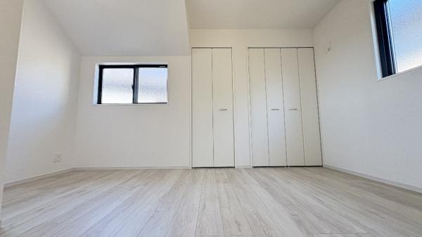 �_�ސ쌧���s�����捂��5���ڂ̐V�z��ˌ��Ă̗m��