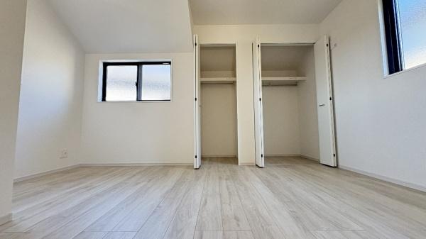 �_�ސ쌧���s�����捂��5���ڂ̐V�z��ˌ��Ă̗m��