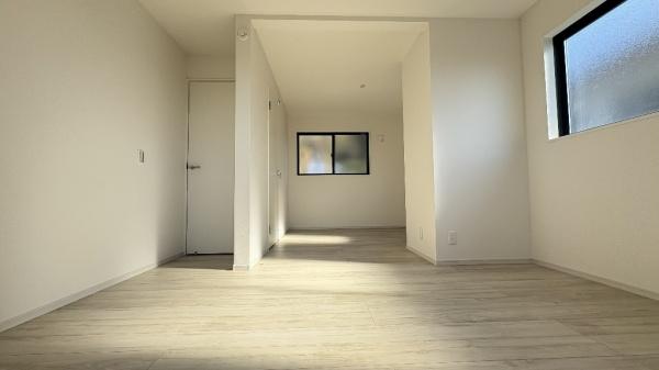 �_�ސ쌧���s�����捂��5���ڂ̐V�z��ˌ��Ă̗m��