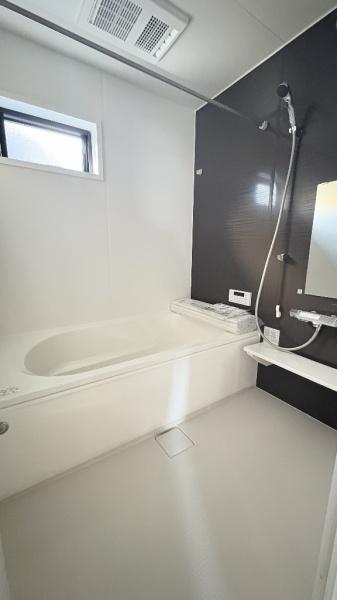 �_�ސ쌧���s�����捂��5���ڂ̐V�z��ˌ��Ă̗���