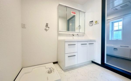 �_�ސ쌧���l�s�˒ˋ拂��4���ڂ̒��È�ˌ��Ă̐��ʑ�E���ʏ�