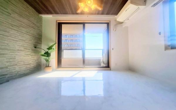 �_�ސ쌧���l�s��q��ێR1���ڂ̒��Ã}���V�����̃��r���O