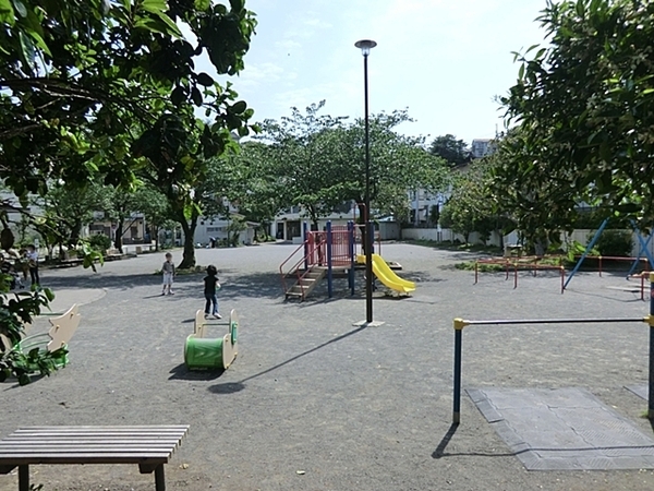 �_�ސ쌧���l�s��q��ێR1���ڂ̒��Ã}���V�����̎��ӊ�