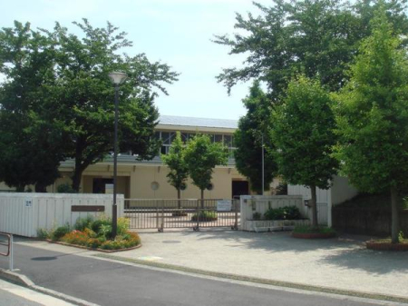 �_�ސ쌧���l�s�`�������3���ڂ̒��Ã}���V�����̎��ӊ�