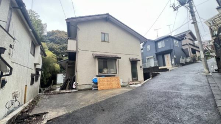 �_�ސ쌧���l�s�_�ސ�搛�c���̒��È�ˌ��Ă̑O�ʓ��H�܂ތ��n�ʐ^