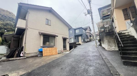 �_�ސ쌧���l�s�_�ސ�搛�c���̒��È�ˌ��Ă̂��̑����n