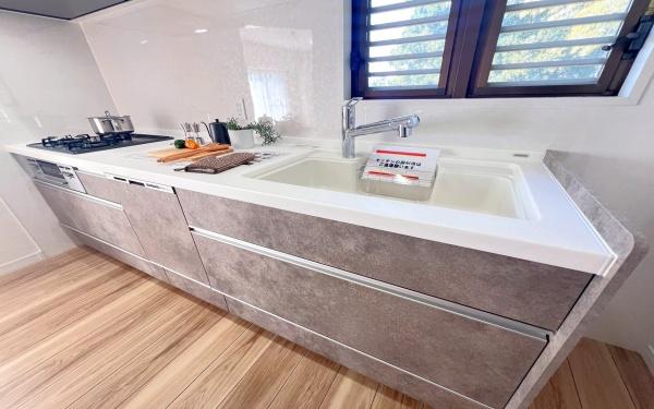 �_�ސ쌧���l�s���捪�ݒ�2���ڂ̒��Ã}���V�����̃L�b�`��