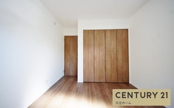 �_�ސ쌧���l�s����s�򒬂̐V�z��ˌ��Ă̎q������