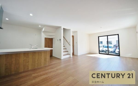 �_�ސ쌧���l�s����s�򒬂̐V�z��ˌ��Ẵ��r���O