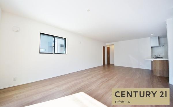 �_�ސ쌧���l�s����s�򒬂̐V�z��ˌ��Ẵ��r���O