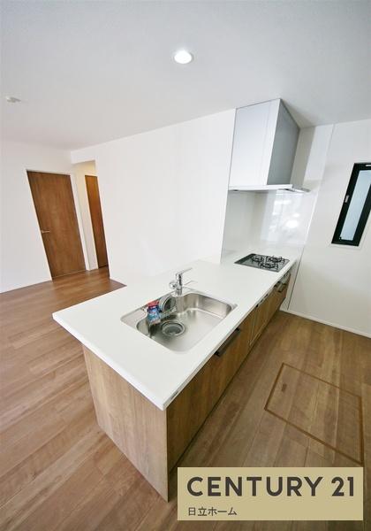 �_�ސ쌧���l�s����s�򒬂̐V�z��ˌ��ẴL�b�`��