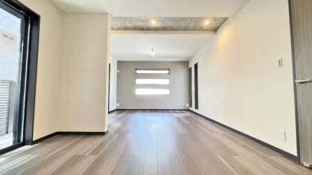 �_�ސ쌧���q�s���J2���ڂ̐V�z��ˌ��Ẵ��r���O