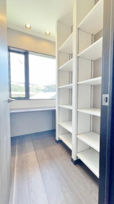 �_�ސ쌧���q�s���J2���ڂ̐V�z��ˌ��Ă̂��̑�����