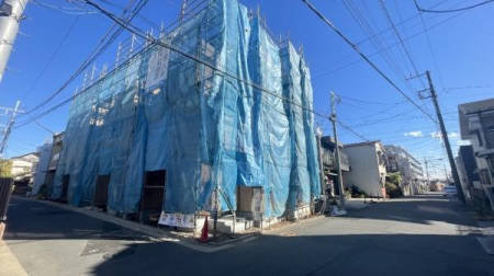 �_�ސ쌧���l�s���擌�v�ے��̐V�z��ˌ��Ă̑O�ʓ��H�܂ތ��n�ʐ^