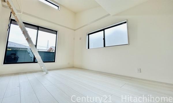 �_�ސ쌧���l�s��q��m����3���ڂ̐V�z��ˌ��Ă̐Q��