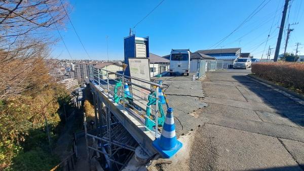 �_�ސ쌧���l�s�ۓy�P�J�斾�_��̐V�z��ˌ��Ă̂��̑����n