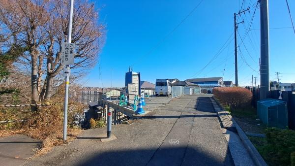 �_�ސ쌧���l�s�ۓy�P�J�斾�_��̐V�z��ˌ��Ă̂��̑����n