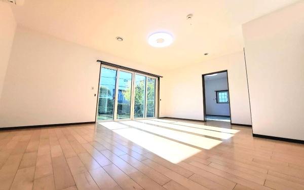 �_�ސ쌧���l�s�����\����2���ڂ̒��È�ˌ��Ẵ��r���O