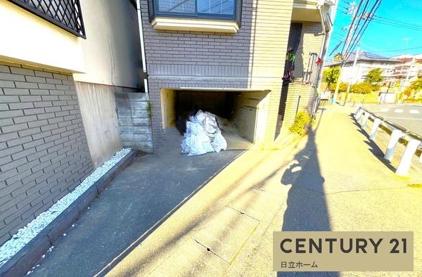 �_�ސ쌧���s�����擌�S���u2���ڂ̒��È�ˌ��Ă̒��ԏ�