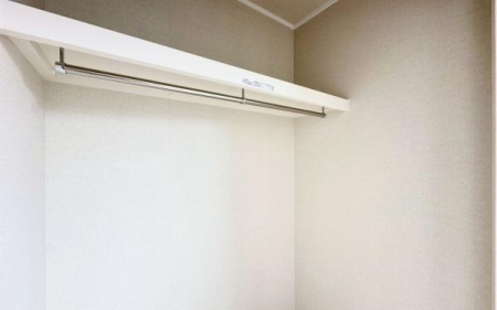 �_�ސ쌧���l�s�s�}�擌�R�c4���ڂ̐V�z��ˌ��Ă̎��[