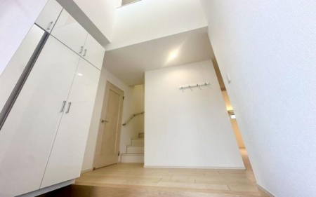 �_�ސ쌧���l�s�s�}�擌�R�c4���ڂ̐V�z��ˌ��Ă̌���