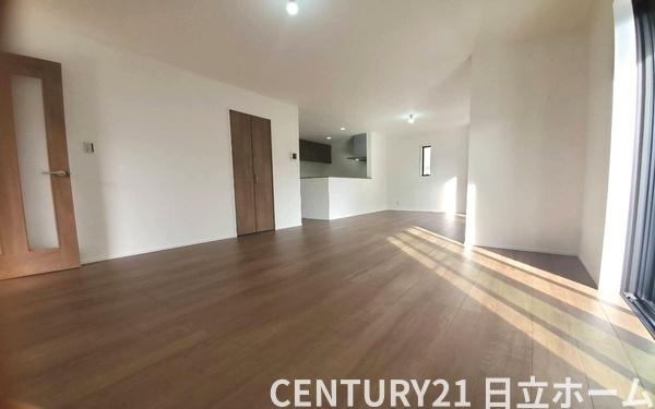 �_�ސ쌧���l�s����折���J��4���ڂ̐V�z��ˌ��Ẵ��r���O