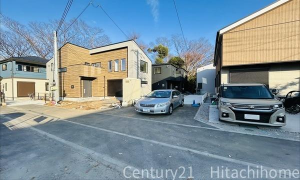 �_�ސ쌧���s���Ë�k���̐V�z��ˌ��Ă̑O�ʓ��H�܂ތ��n�ʐ^