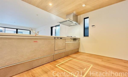 �_�ސ쌧���s���Ë�k���̐V�z��ˌ��ẴL�b�`��