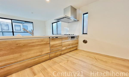 �_�ސ쌧���s���Ë�k���̐V�z��ˌ��ẴL�b�`��